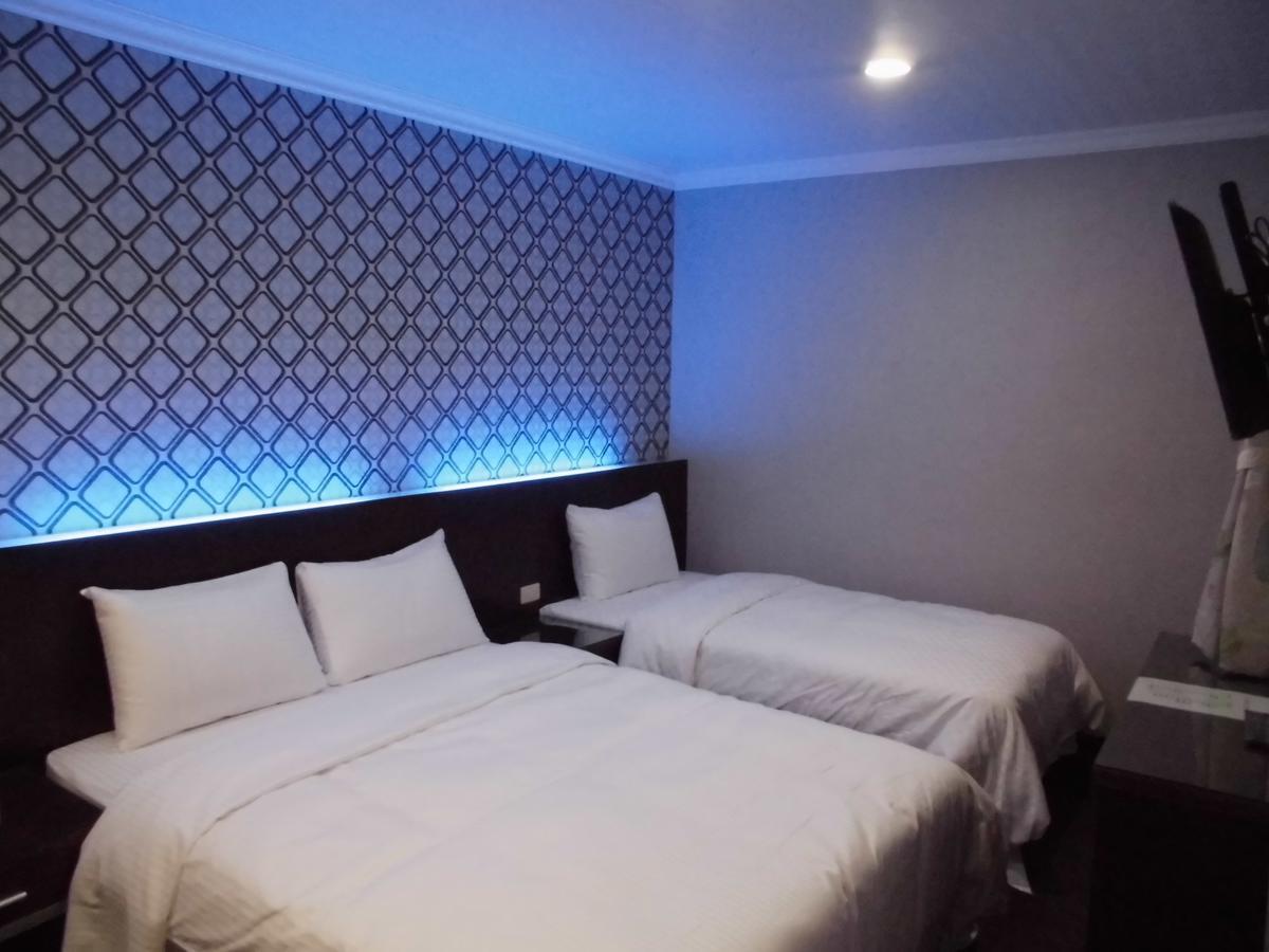 Hotel 欣悅商務旅店 Toufen Zewnętrze zdjęcie